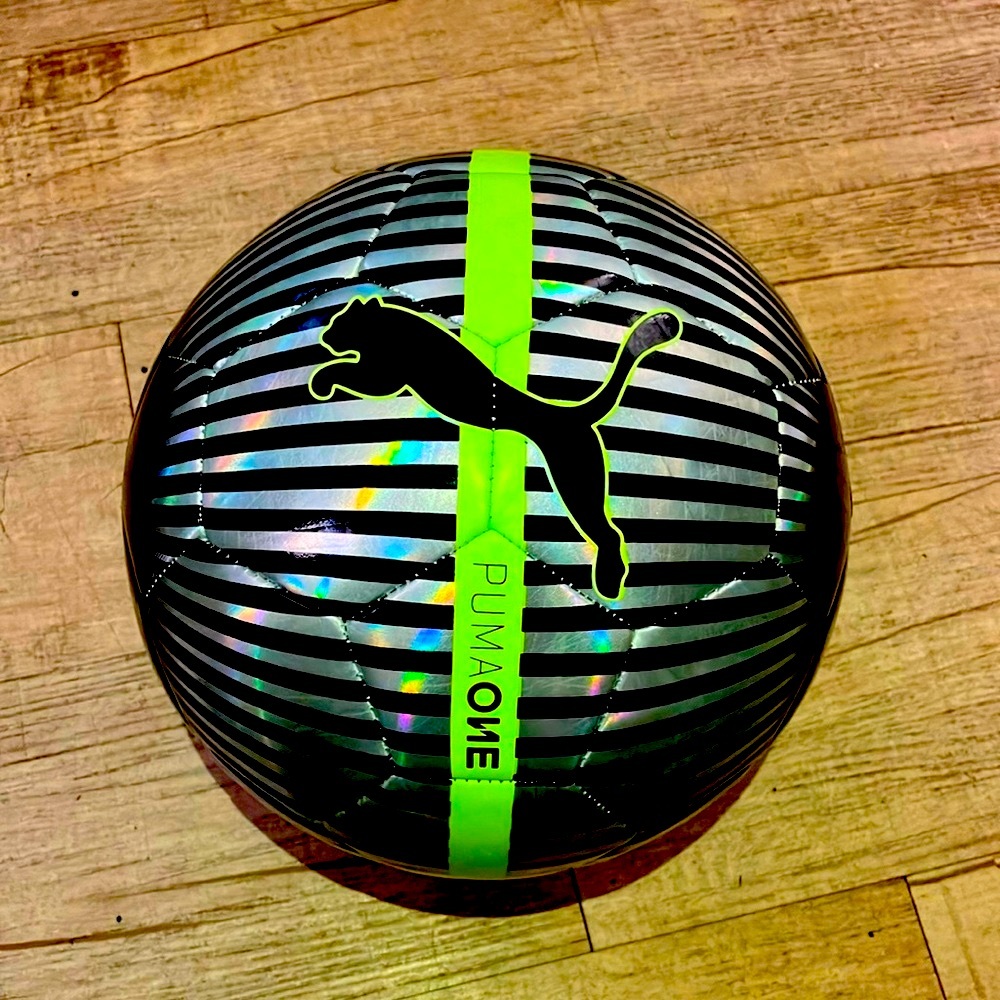 Puma One Chrome Soccer Football Ball Size 5
